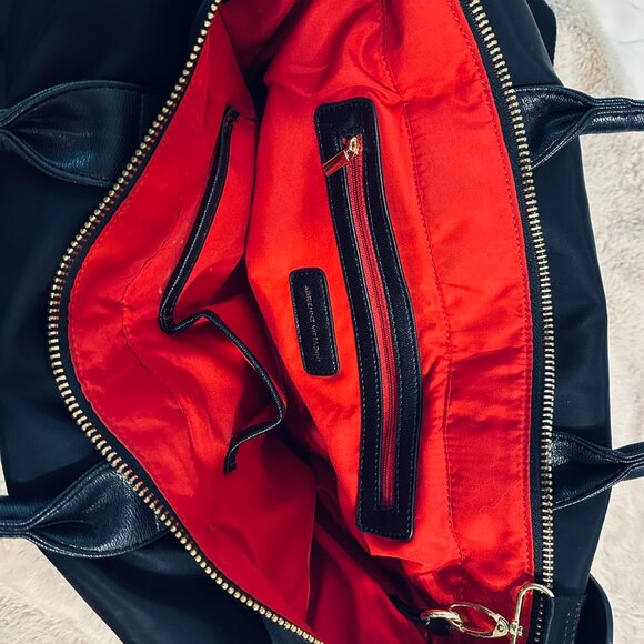 Adrienne Vittadini Weekend Warrior Duffle Bag - Picture 3 of 6